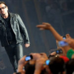 Bono Vox e Max Giusti: l’appello a Tremonti e “One Manovra”
