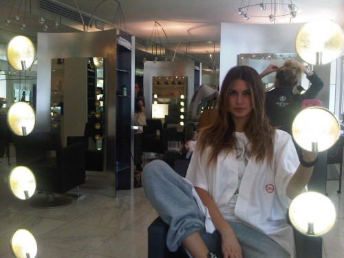 taglio di capelli ha melissa satta
