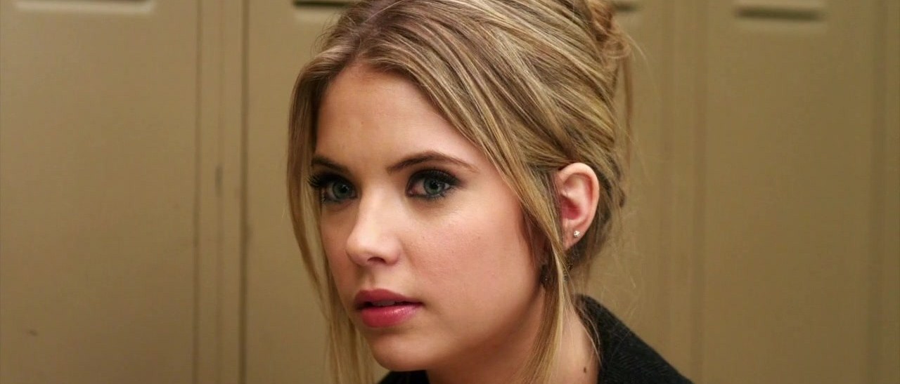 Hanna Marin Look