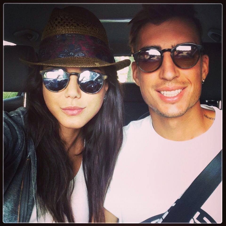 Chiara Biasi lancia i suoi KYME Sunglasses: dai bikini agli occhiali da sole