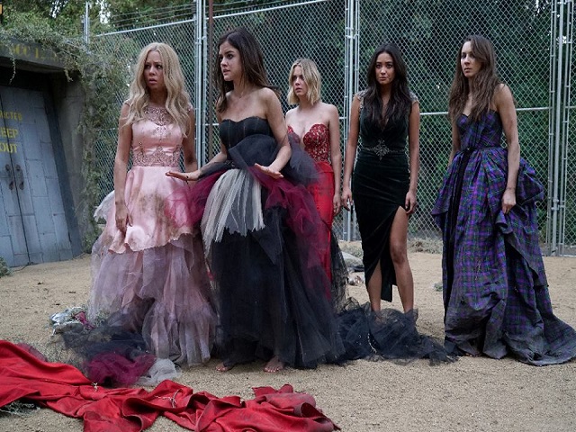 Pretty Little Liars Dove Vedere Tutte Le Stagioni