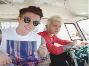 Benji E Fede E L Assenza Ai Wind Music Awards Grave Lutto Per Federico