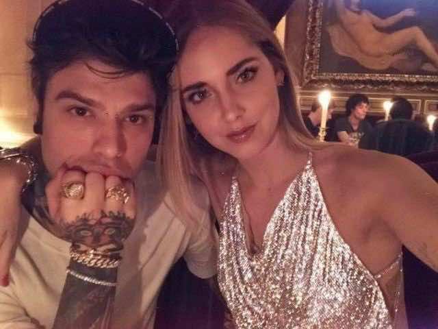 Fedez e chiara ferrragni casa gratis in cambio di visibilità