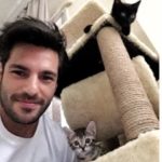 Serkan Cayoglu è Ayaz di Cherry Season