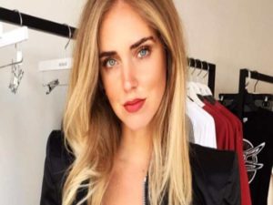 Chiara Ferragni jacket black