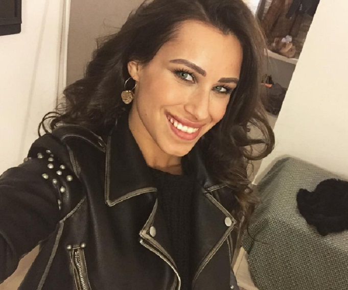Federica Di Uomini E Donne Corteggiatrice Di Matteo