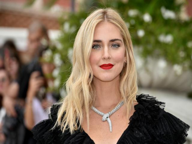 chiara ferragni dress black