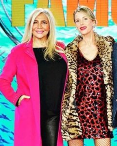 mara venier e alessia marcuzzi in posa