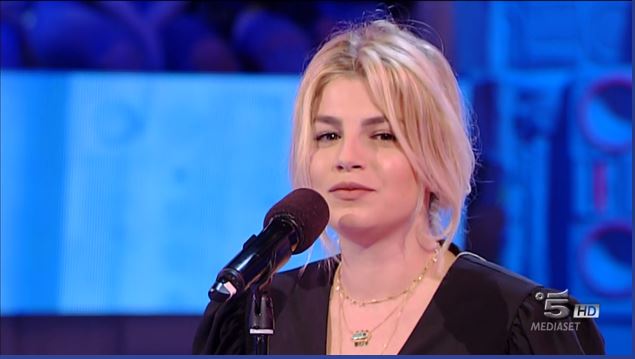 emma marrone catenina