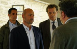 il commissario montalbano nell'episodio la giostra degli scambi