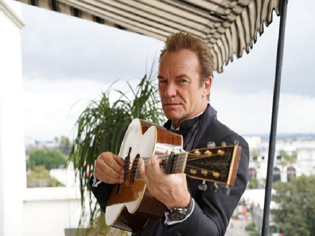 sting con chitarra