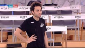 yaser lascia amici 17