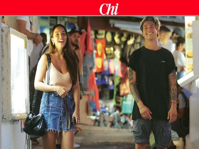 vacanza paola di benedetto e federico rossi