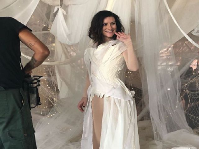 laura pausini videoclip la soluzione