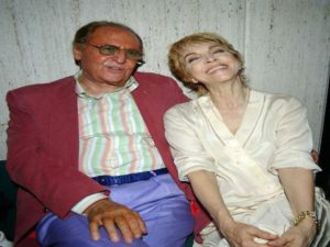 renzo arbore e mariangela melato, gesto di mara venier