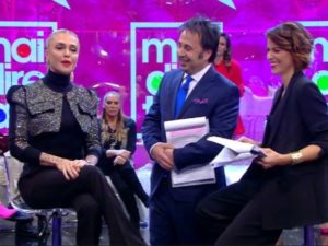 paola barale smentita gravidanza mai dire talk