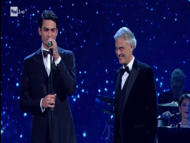 Matteo Bocelli, chi é il figlio di Andrea Bocelli che ha cantato con il  padre a Sanremo 2019