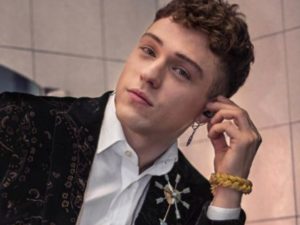 irama scuse ai fan dopo il concerto