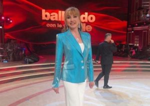 Roberta Bruzzone e Eleonora Daniele su Milly Carlucci: "È un genio"