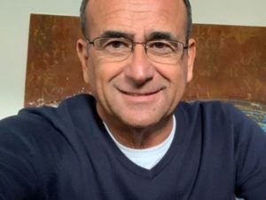 Carlo Conti lascia la RAI per Mediaset? L'Indiscrezione