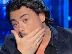 vittorio grigolo in lacrime a domenica in