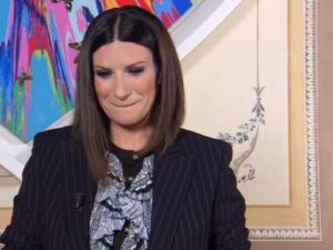 laura pausini in lacrime a buon compleanno pippo