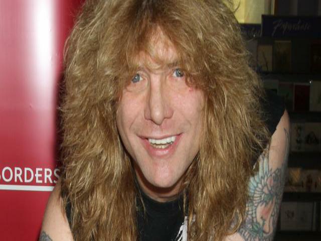 steven adler ricoverato in ospedale