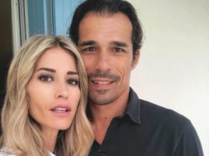 Elena Santarelli ringrazia il marito: le parole emozionano il web