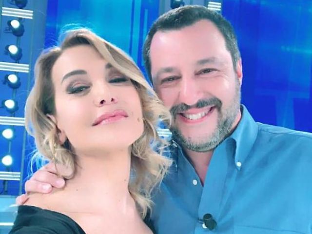 matteo salvini con barbara d'urso