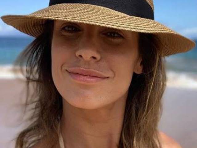 Elisabetta Canalis selfie mare