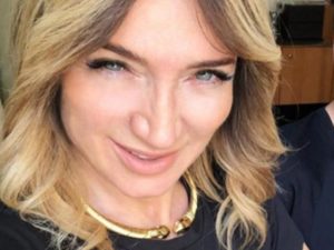 Elisabetta Franchi infanzia difficile, il racconto