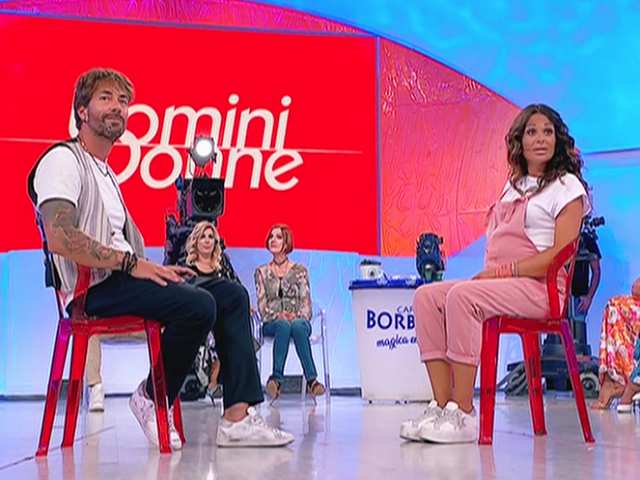 jara e nicola uomini e donne trono over