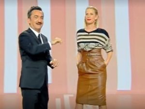 Alessia Marcuzzi Le Iene look discutibile