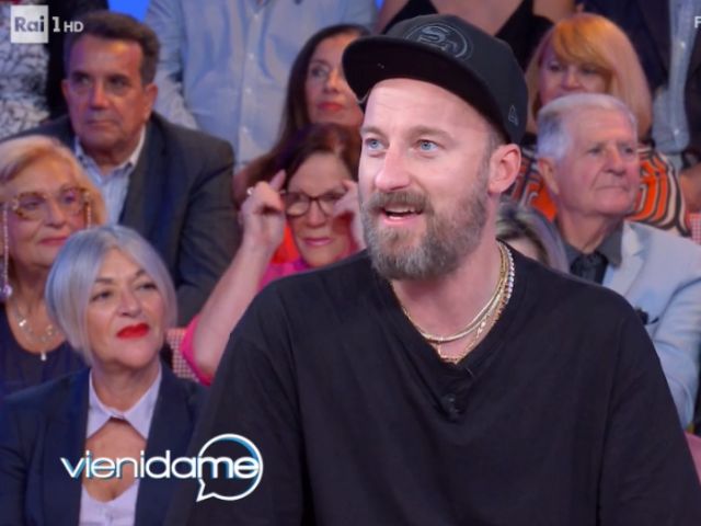 francesco facchinetti parla della lite con irama in tv