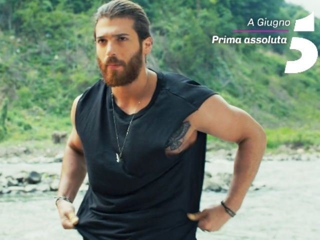 Foto Can Yaman in Daydreamer