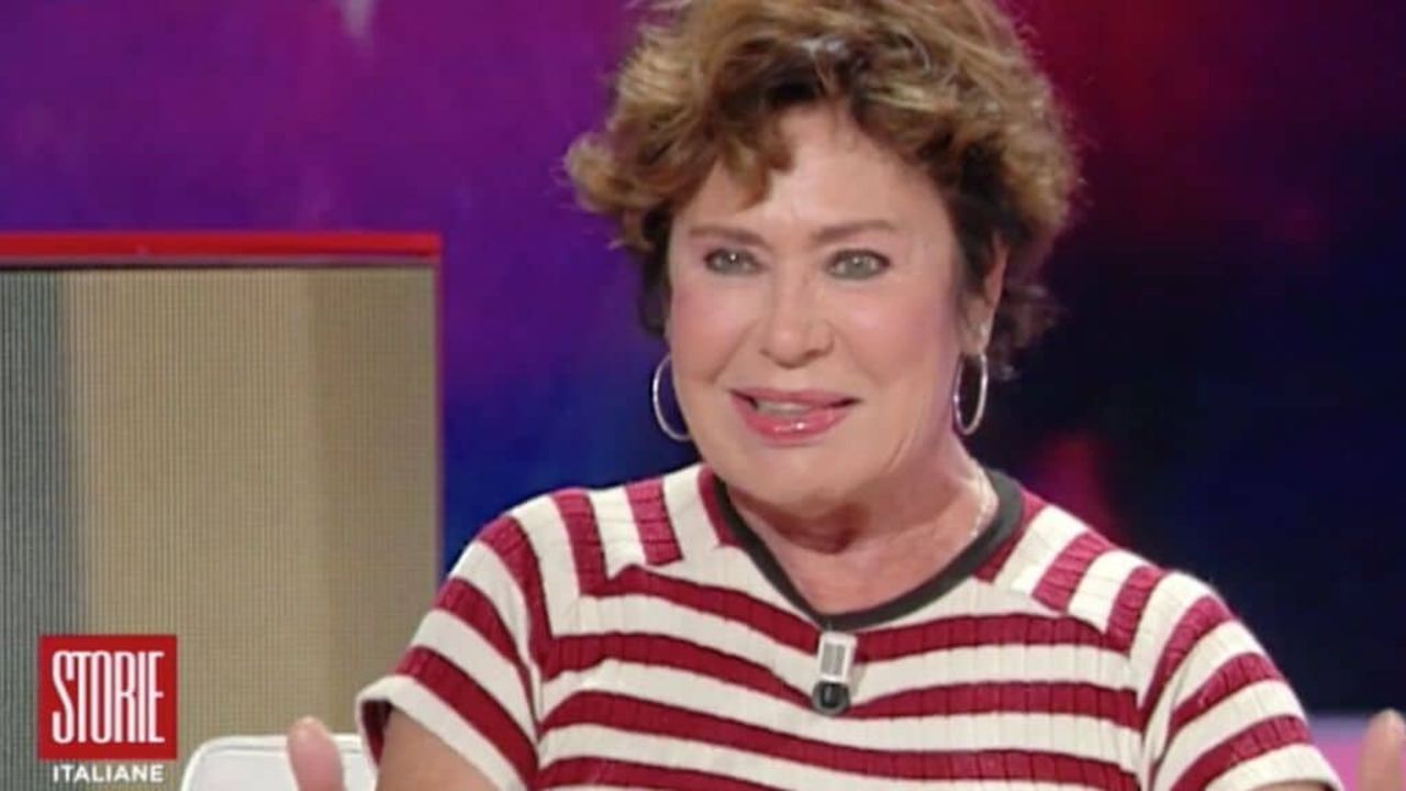 Corinne Clery Lite Col Figlio Per Il Dolore Mi Sono Ammalata Ora Basta