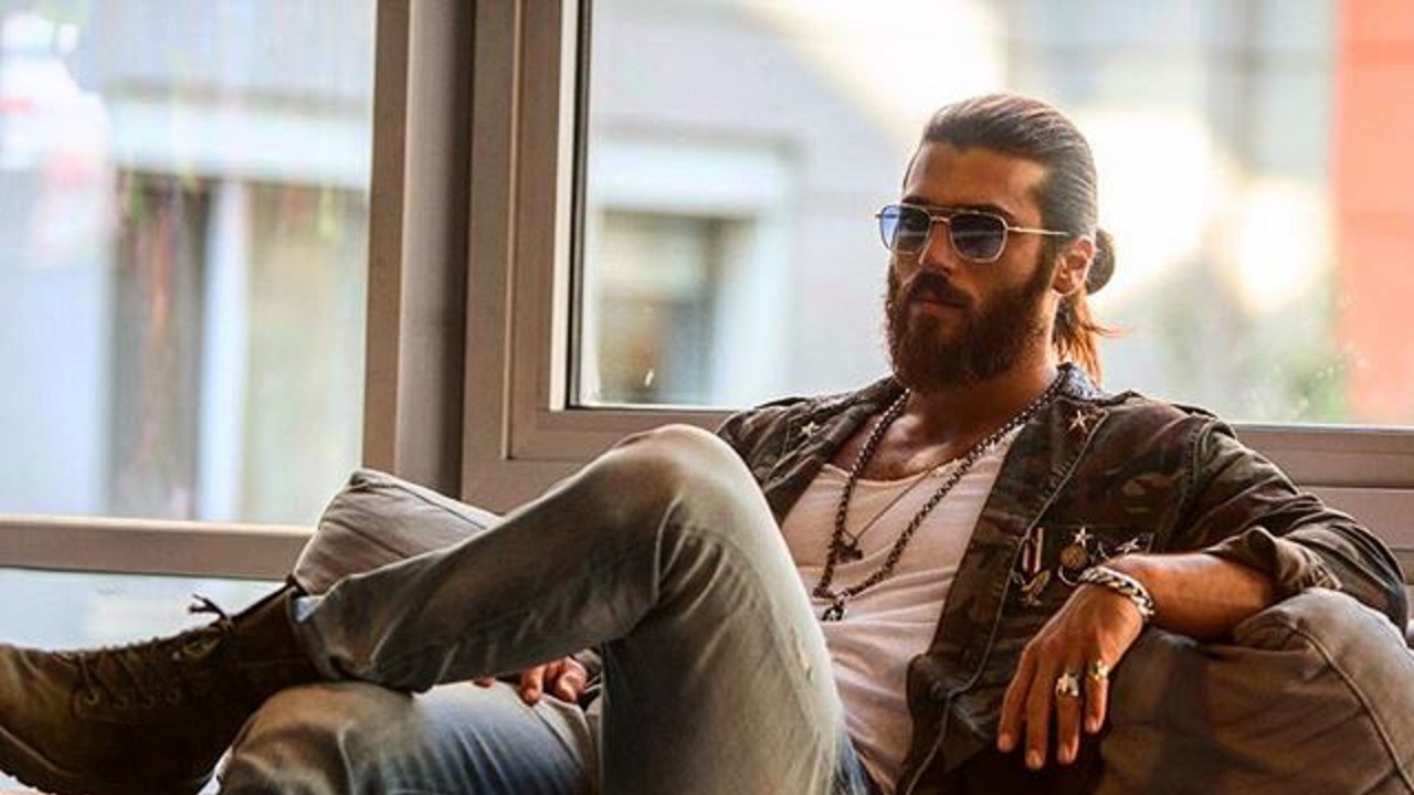 Can Yaman in Daydreamer 2021