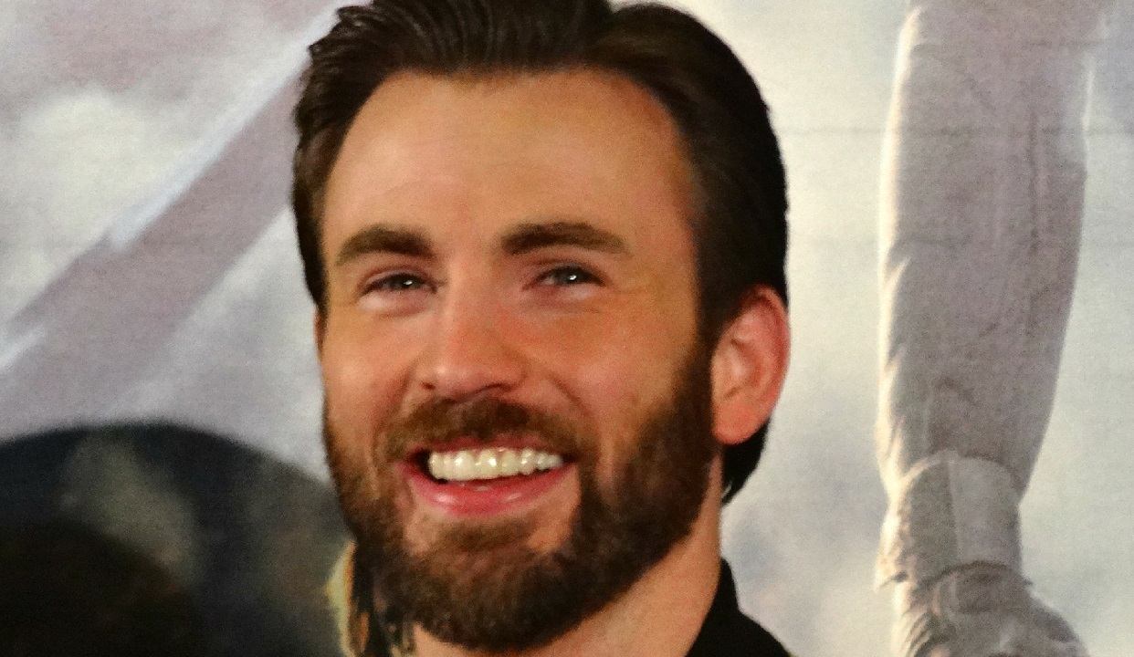 Chris Evans gaffe social