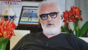 Briatore torna in tv dopo il Covid: come sta oggi, quarantena e prostatite Briatore torna in tv dopo il Covid: come sta oggi, quarantena e prostatite