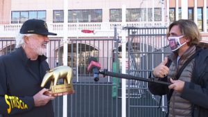 Briatore, Tapiro di Striscia: “I sacrifici di Elisabetta Gregoraci?” La risposta Briatore, Tapiro di Striscia: “I sacrifici di Elisabetta Gregoraci?” La risposta