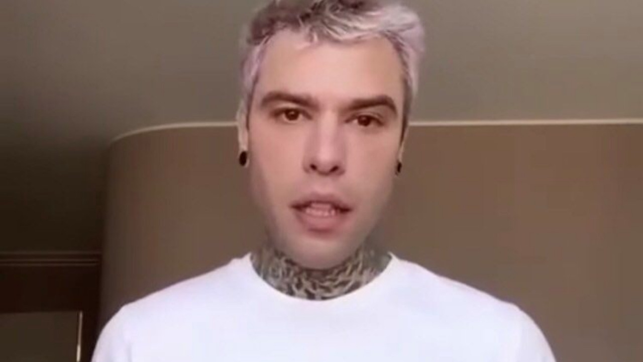 fedez , scena unita