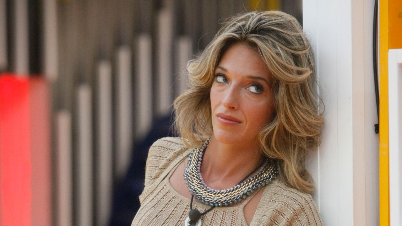 lo sguardo di guenda goria