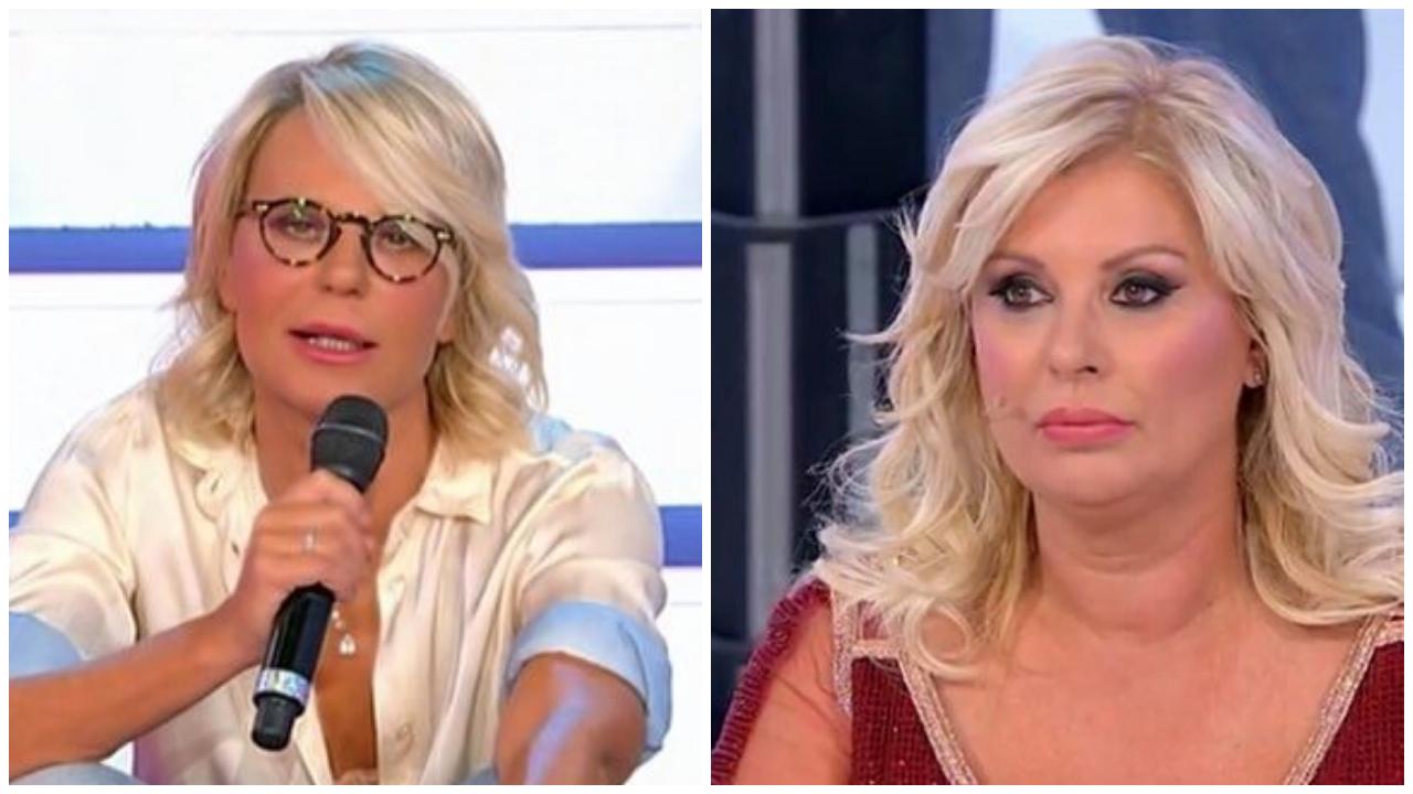 maria de filippi rimprovera tina cipollari