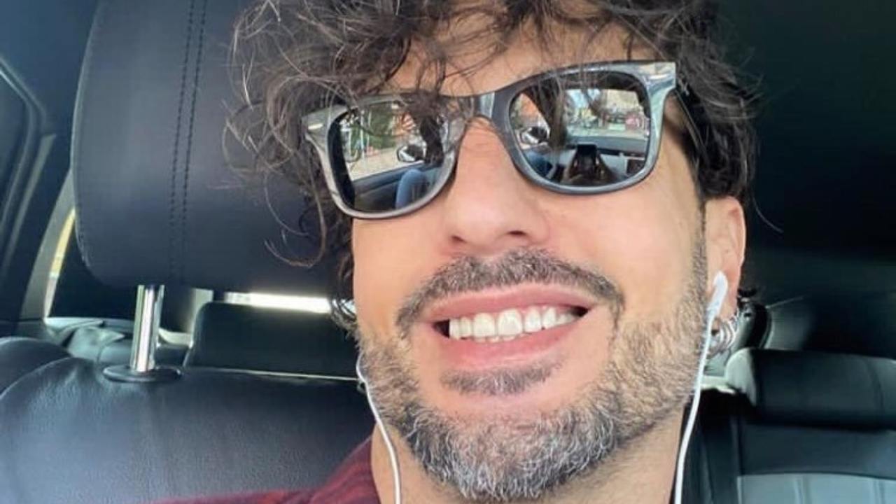 fabrizio corona selfie in auto