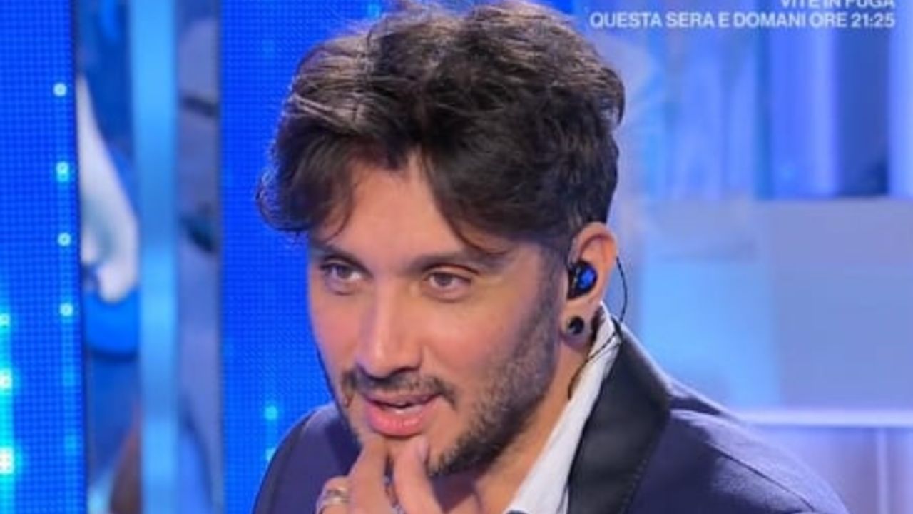 fabrizio moro a domenica in