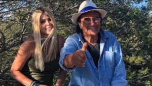 Albano: “Loredana Lecciso? Compagna quasi perfetta”. E sotto le lenzuola… Albano: “Loredana Lecciso? Compagna quasi perfetta”. E sotto le lenzuola…