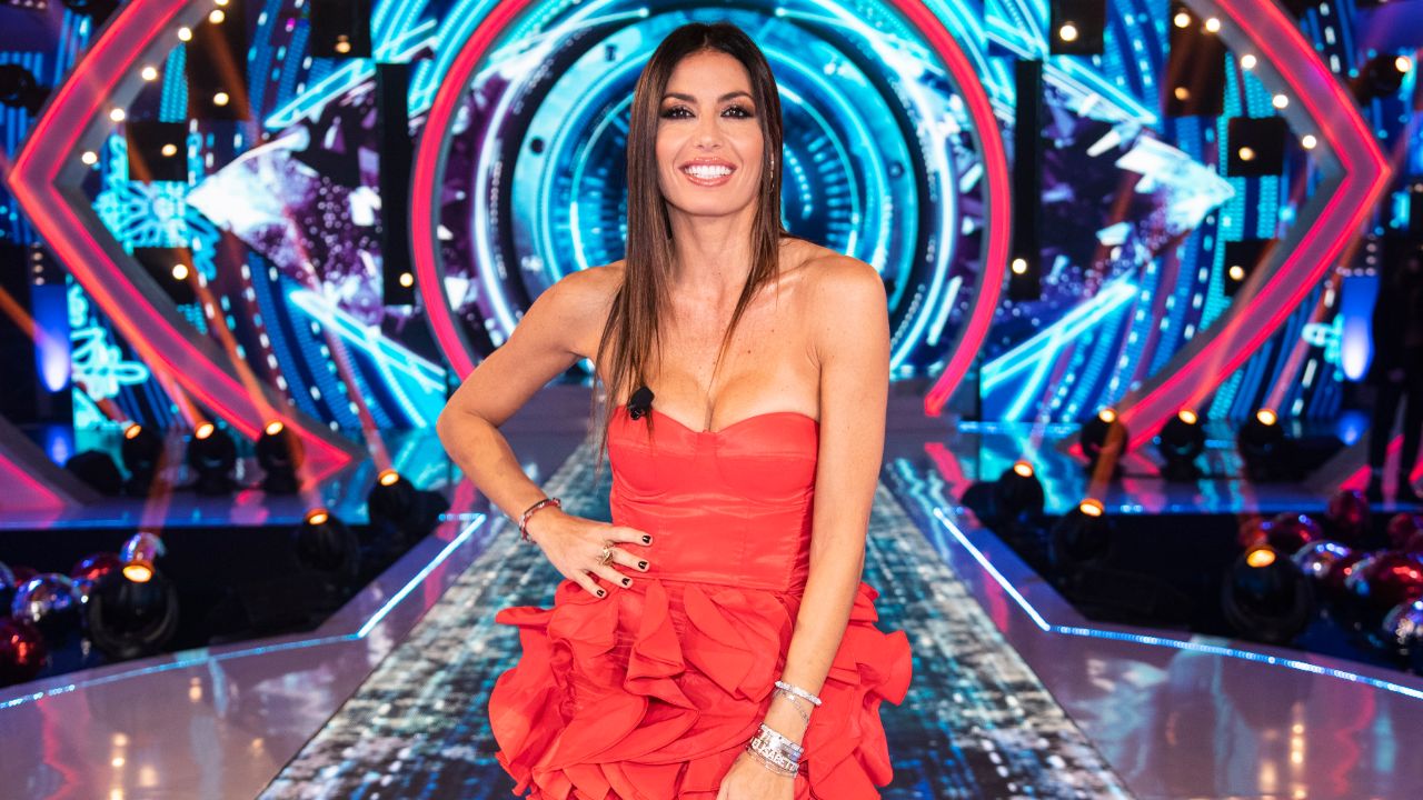 elisabetta gregoraci abito rosso elisabetta franchi