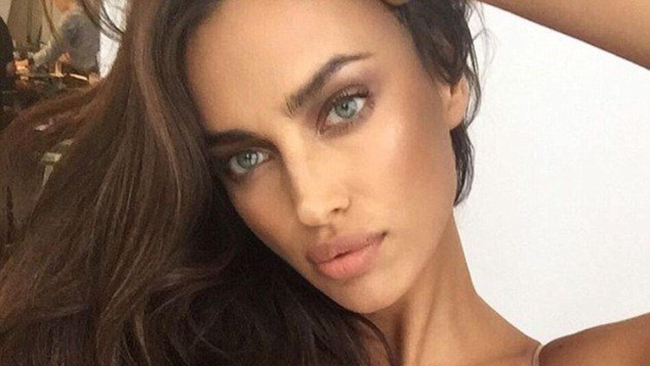 irina shayk selfie, make up