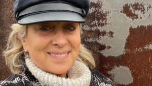 Carolyn Smith, non c’è segno del tumore: “Ma non è ancora finita”, news Carolyn Smith, non c’è segno del tumore: “Ma non è ancora finita”, news