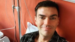 Gabry Ponte in ospedale per un’operazione al cuore: il messaggio Gabry Ponte in ospedale per un’operazione al cuore: il messaggio
